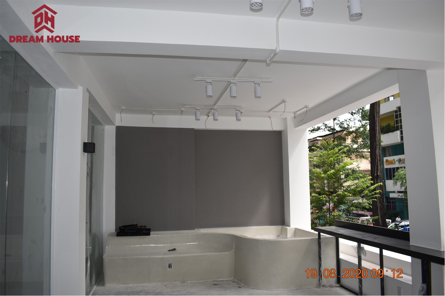 thi-cong-ctr-ca-phe-open-coffee-pham-ngoc-thach-q3-16.jpg
