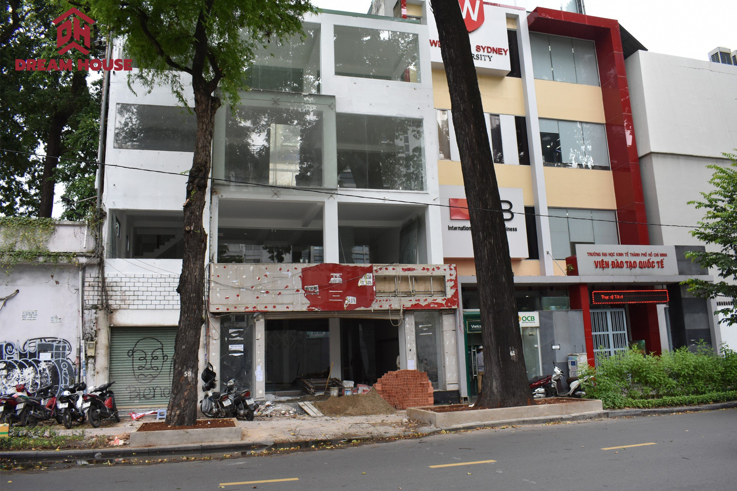 thi-cong-ctr-ca-phe-open-coffee-pham-ngoc-thach-q3-6.jpg